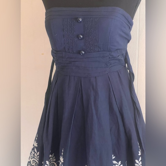 Rue 21 Super cute fluffy mini dress, junior size 7. A line with liner bu… - Picture 2 of 5
